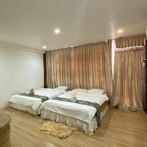 Palm Rise Panglao